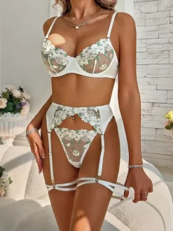 Ensembles 4 pièces de lingerie de mariée en résille blanche à imprimé floral et tulle transparent