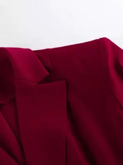 Ensemble tailleur-pantalon élégant pour femme - Pantalon large rouge bordeaux à revers cranté et boutons dorés - Idéal pour les soirées d'affaires du printemps 2026