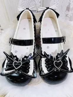 Escarpins Lolita Sweet bleu ciel clair n艙uds cuir PU petit talon style ergonomie.