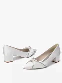 Escarpins en satin à bout pointu strass et talon compensé noué à enfiler