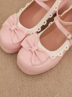Escarpins Lolita en cuir PU à bout rond et n艙uds blancs