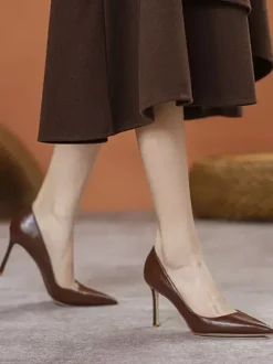 Escarpins noirs à talons hauts pour femmes bout pointu chaussures habillées à enfiler