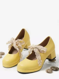 Escarpins Sweet Lolita Mary Jane à n艙uds violets bride en dentelle talon compensé en cuir verni