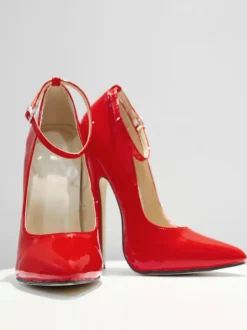 Escarpins à talons hauts sexy avec brides à la cheville noires et talons aiguilles vernis