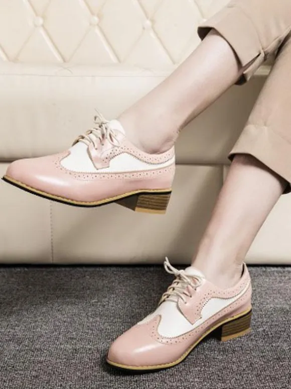 Femmes Oxfords Classic Round Toe Lace Up Chaussures Oxford en cuir Synthétique