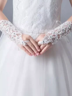 Gants de fille de fleur blanche strass