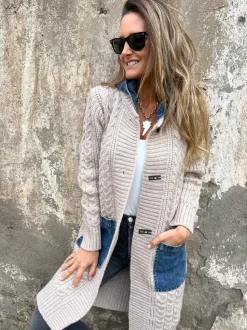 Gilet long en maille patchwork en denim poches et boutons pull-manteau pour femme 2026