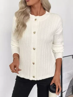 Gilet en maille côtelée à boutons en forme de c艙ur col rond manches longues collection femme 2026
