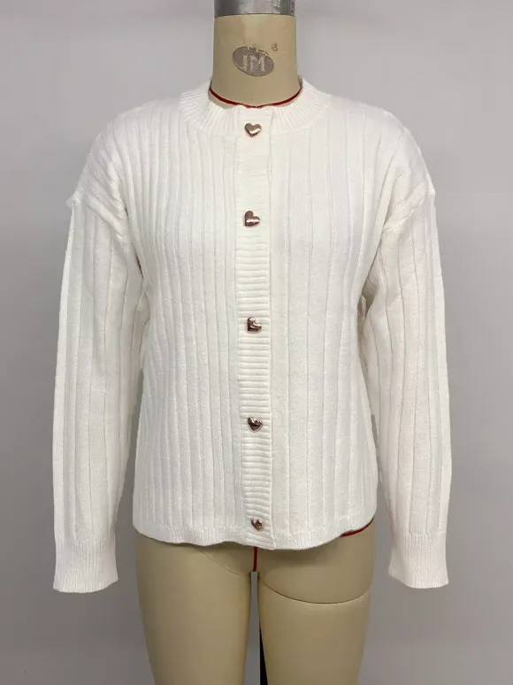 Gilet en maille côtelée à boutons en forme de c艙ur col rond manches longues collection femme 2026