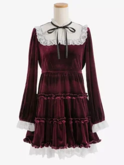 Halloween Robe Lolita en dentelle décolleté manches longues volants en velours robe gothique
