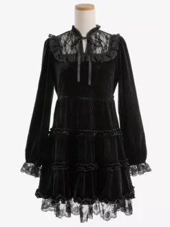 Halloween Robe Lolita en dentelle décolleté manches longues volants en velours robe gothique