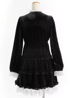 Halloween Robe Lolita en dentelle décolleté manches longues volants en velours robe gothique