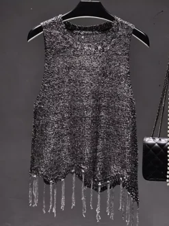 Haut de soirée unique à col rond et sequins sans manches