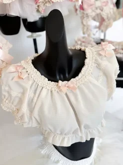 Haut beige clair à manches courtes en polyester