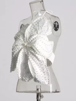 Haut court noir dos nu à fleurs et perles sans manches pour femme