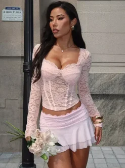 Haut en dentelle rose style corset pour femme - Chemisier bustier élégant à manches longues et décolleté c艙ur - Tenue de soirée printanière 2026