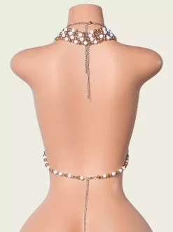Hauts de soirée tendance dos nu à clous