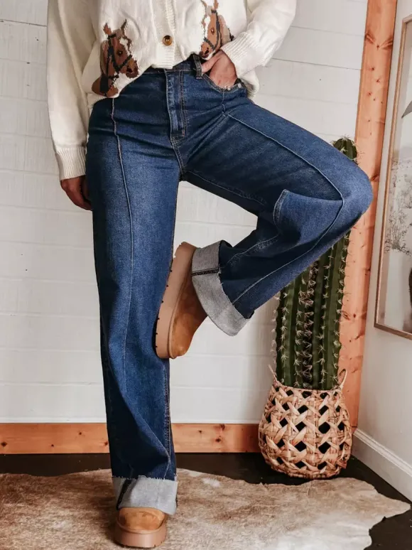Jean large à revers pour femme - Denim droit bleu style western bohème taille haute coutures sur le devant - Collection printemps 2026