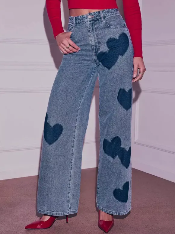 Jean large à motif c艙ur pour femme - Bleu moyen style bohème chic coupe droite - Tenue streetwear printanière 2026
