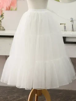 Jupons Lolita en polyester jupe Lolita blanche à plusieurs niveaux