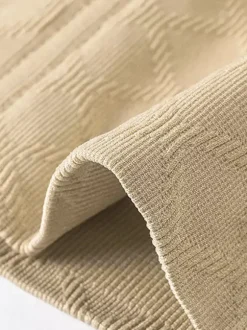 Linge de Mariée Body string taille haute pour femmes grandes tailles gainant ventre plat et fesses galbées.