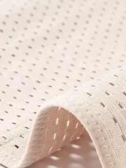 Linge de Mariée Ceinture amincissante post-partum pour le sport gainante et ventre plat avec dos ajouré et corset gainant marron boutonnée sur le devant.