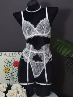 Linge de Mariée Ensemble de lingerie sexy 4 pièces en dentelle blanche avec soutien-gorge et culotte