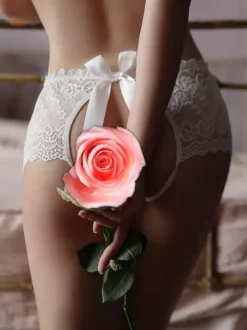 Linge de Mariée Lingerie Fendue Culotte Sexy Femme Dentelle Blanche Découpée Sous-Vêtements Lingerie Avec N艙ud