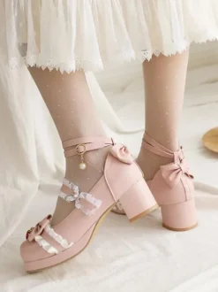 Lolita Chaussures Douces Rose Déco Dentelle et Fraise Talon Haut