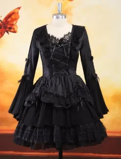 Lolita Robe Gothique noir à 1 pièce 2026 Longue Manches Hime à lacet Couches dentelle Déguisements