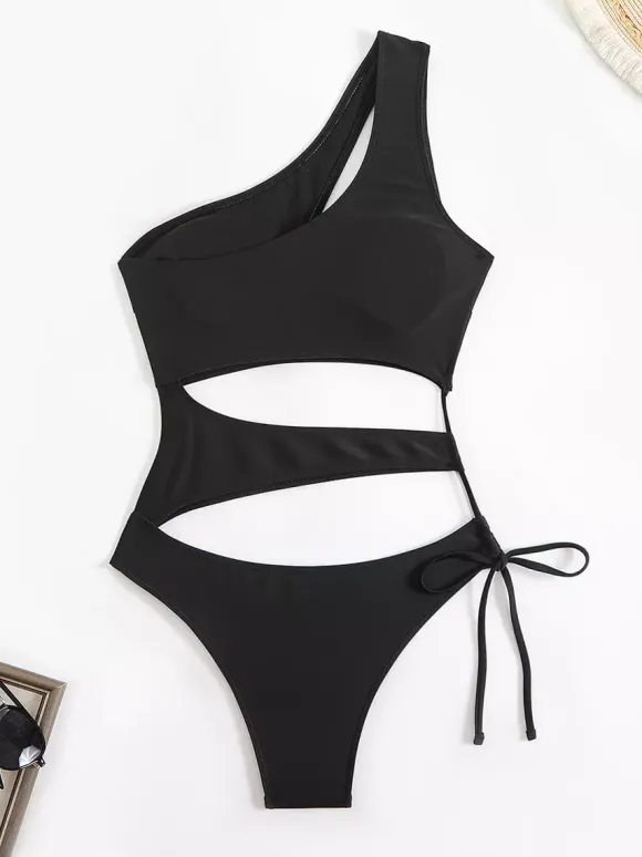 Maillot de bain une pièce monokini à découpe asymétrique pour l'été 2026