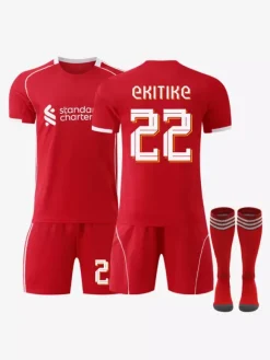 Maillot domicile du club de football 25/26 n° 11 Salah n° 7 Wirtz rouge à manches courtes ensemble 3 pièces