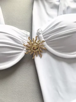 Maillot de bain 2 pièces sexy couleur unie avec bikini et jupe longue pour l'été 2026