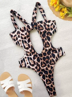 Maillot de bain une pièce dos nu sexy à découpes pour la plage d'été 2026