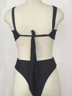 Maillot de bain une pièce dos nu sexy à découpes pour la plage d'été 2026