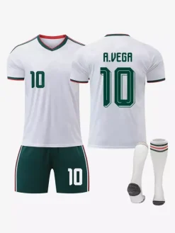 Maillot extérieur 3 pièces de l'équipe nationale de football du Mexique année 2026 pour adultes et enfants : Raul (n° 11) et Jimenez (n° 22).