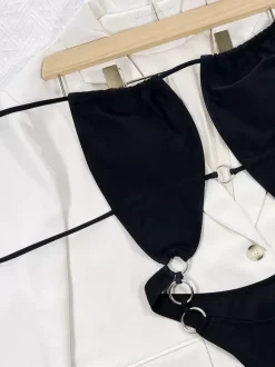 Maillots de bain une pièce pour femmes noirs à découpes et dos nu maillots de bain d'été pour la plage