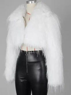 Manteau court en fausse fourrure à franges et col en V pour femme 2026