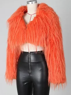 Manteau court en fausse fourrure à franges et col en V pour femme 2026