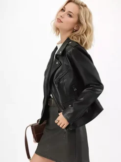 Manteau de motard en cuir rétro à rivets sur les épaules fermeture éclair asymétrique manches longues slim