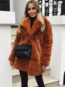 Manteau en fausse fourrure à revers crantés Veste longue chic et écologique pour femme 2026