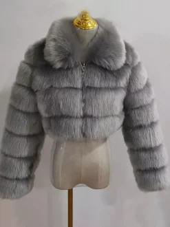 Manteau en fausse fourrure pelucheuse à col rabattu pour femme veste courte d'hiver 2026