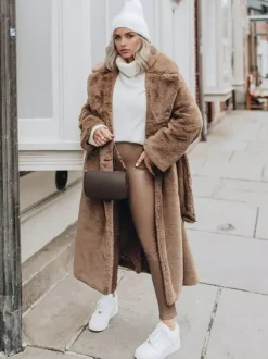 Manteau long en fourrure de renard avec revers crantés et ceinture Veste d'hiver écologique 2026