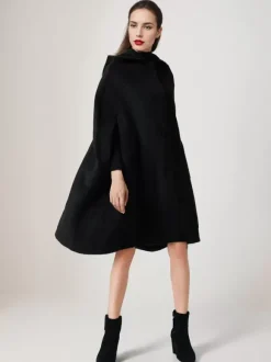 Manteau cape en laine noire avec capuche Poncho surdimensionné Vêtements d'extérieur d'hiver pour femmes 2026