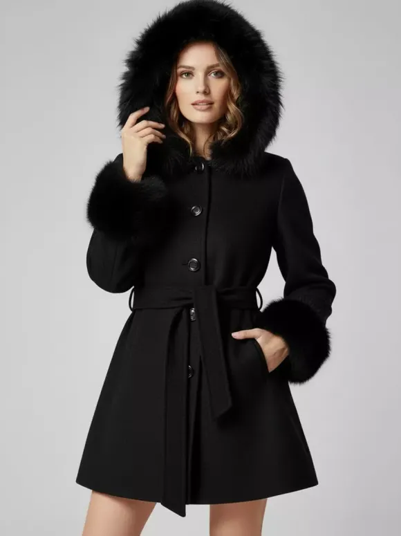 Manteau à capuche ceinturé en laine mélangée avec poignets en fausse fourrure noire pour femme 2026