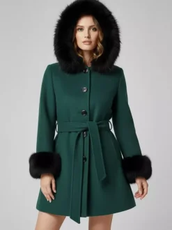 Manteau à capuche ceinturé en laine mélangée avec poignets en fausse fourrure noire pour femme 2026