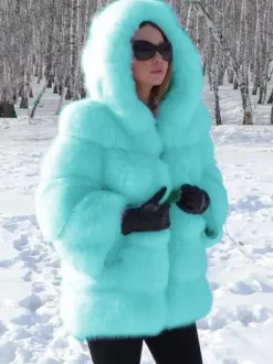 Manteau en fausse fourrure à capuche chaud court en peluche écologique pour femme hiver 2026