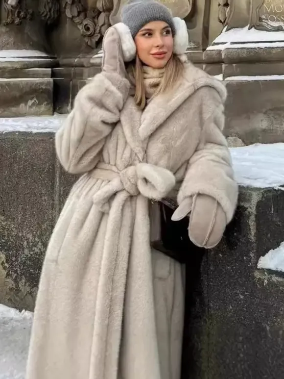 Manteau long en fausse fourrure avec capuche vêtement d'extérieur surdimensionné d'hiver pour femme abricot clair 2026