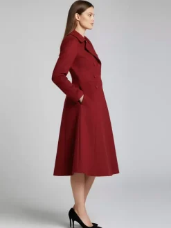 Manteau midi croisé en laine mélangée coupe trapèze évasée collection femme 2026