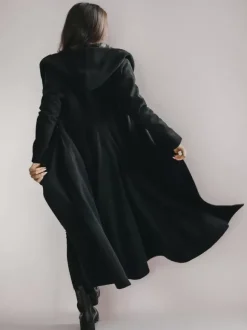 Manteau évasé en laine avec capuche style vintage ceinture coupe trapèze vêtement d'extérieur long pour femme hiver 2026
